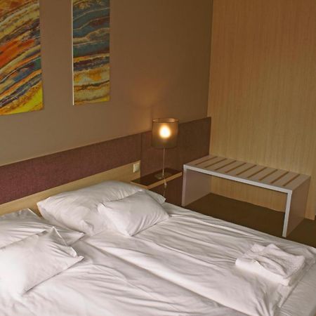 Orion Apartman Sárvár Eksteriør billede